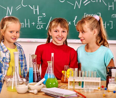 Занимательная химия для детей 7-14 лет