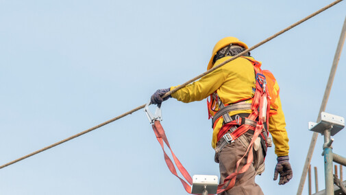 Обучение безопасным методам и приемам выполнения работ на высоте для работников 3 группы